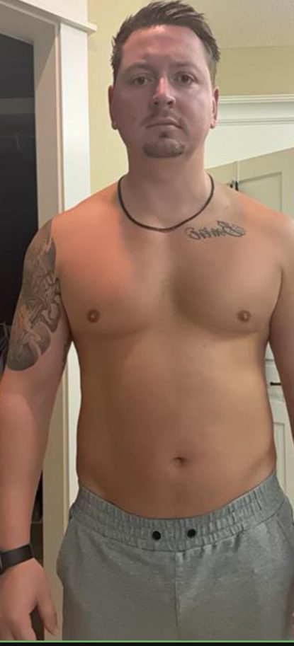 Jordan S. before starting coaching with HupsFit